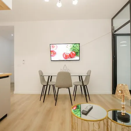 Διαμέρισμα Miku Apartment-adorable At Bllok Area Τίρανα